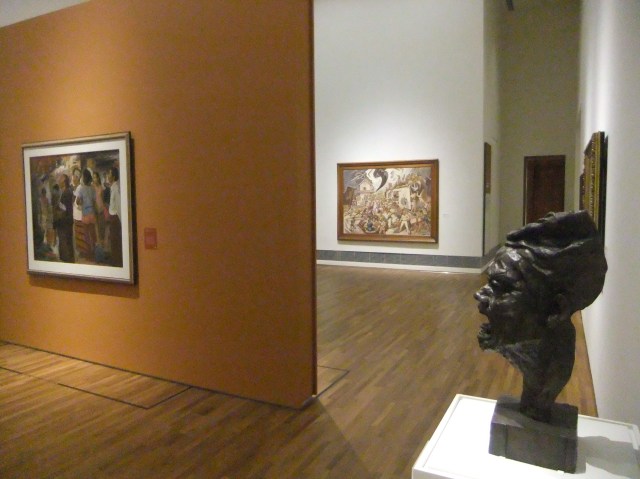 sculpture-by-edie-sunarso-painting-sudjojono-purusing-a-poster-1956-image-richard-horstman