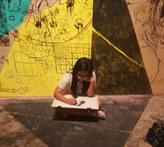 Creativity during opening of DRAWING FUTURE Image Richard Horstman