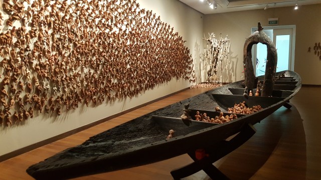 Made Djirna "Melampaui Batas" 2016 Singpore Biennale .jpg