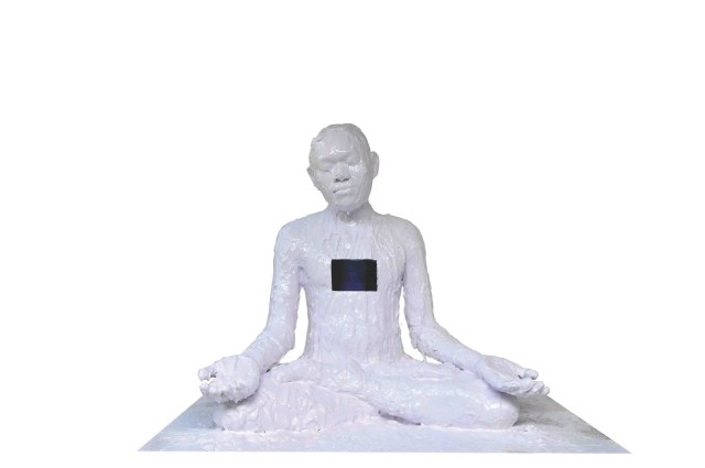 Iwayan upadana 'the process' 2012 Video instalation in sculpture ( Polyester resin, spray paint