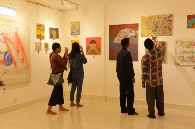 26903979_1656075377748886_2074571056155799779_n