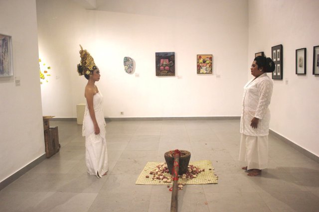 44652780_300363373902365_1687779777752072192_o