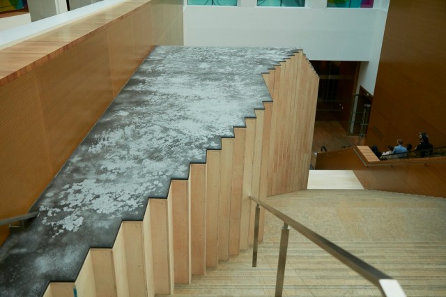 Black—Hut, Black—Hut, 2019 Boedi Widjaja Image courtesy of Boedi Widjaja & 2019 Singapore Biennale #8